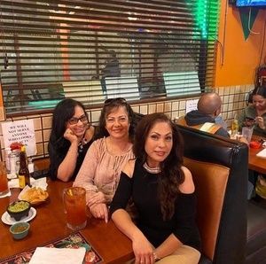 Meet your Posher, Martinez